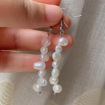Елегантен естествени сладководни перли висящи обеци за жени бели перли, мъниста дълги спад пискюл нередовни бароковата перла обеци